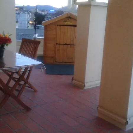 Boite D'amour * Cannes