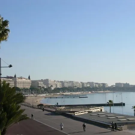 Boite D'amour Cannes