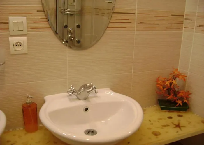 Boite D'amour Канны