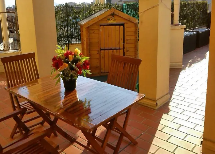 Boite D'amour Канны